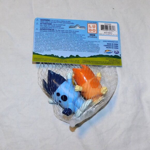 Bluey Bath Toys Pool Water Squirters Bingo 2 Figure Dogs Disney Junior NEW - Picture 3 of 3